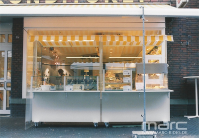 Mobiler Verkaufsstand für Backwaren / concession-stand-concept for bakeries
